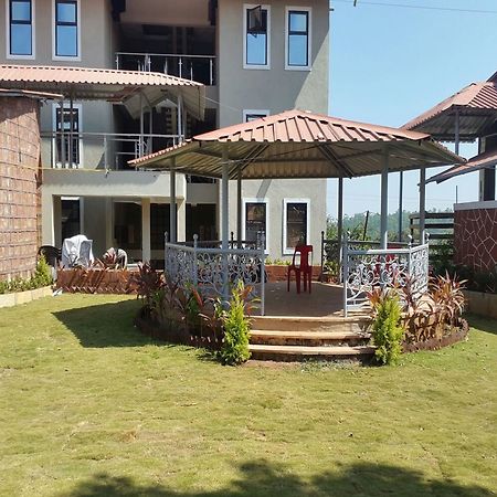Oyo 11898 Hotel Vhyomaan Mahabaleshwar Exterior photo
